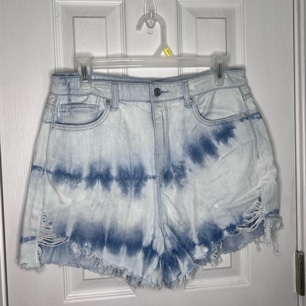 AMERICAN EAGLE JEAN SHORTS SIZE 12